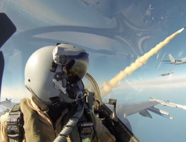 Βίντεο: Εκπαίδευση αερομαχιών μέσα από ένα F-16